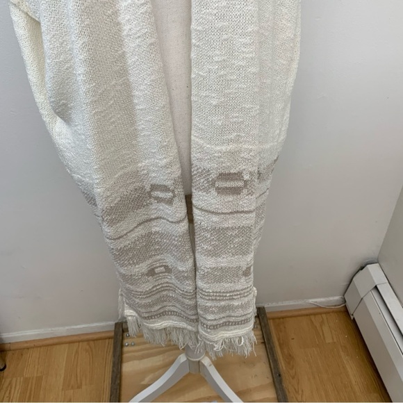 Old‎ Navy  Sleeveless Open Fringe Boho Duster  Cardigan  Woman XL/XXL Western - Picture 4 of 11